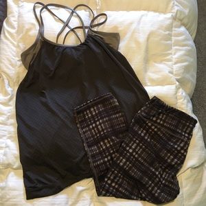 Perfect Athleta Tank & Capris for Yoir Workout